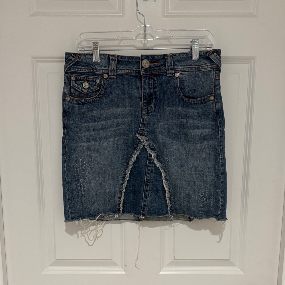 Edgy Blue Denim Mini Skirt